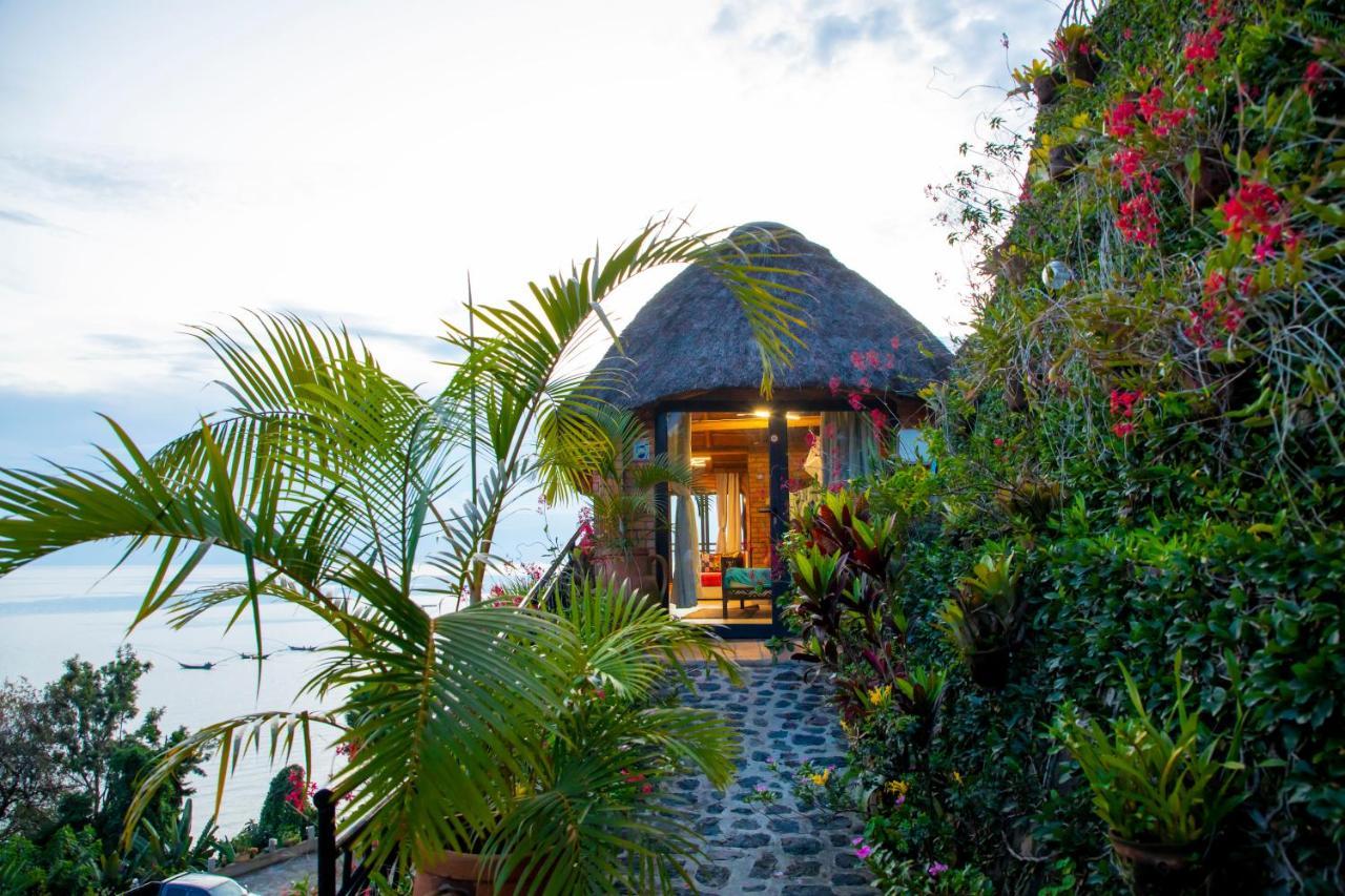 Hakuna Matata Lodge Жизени Екстериор снимка