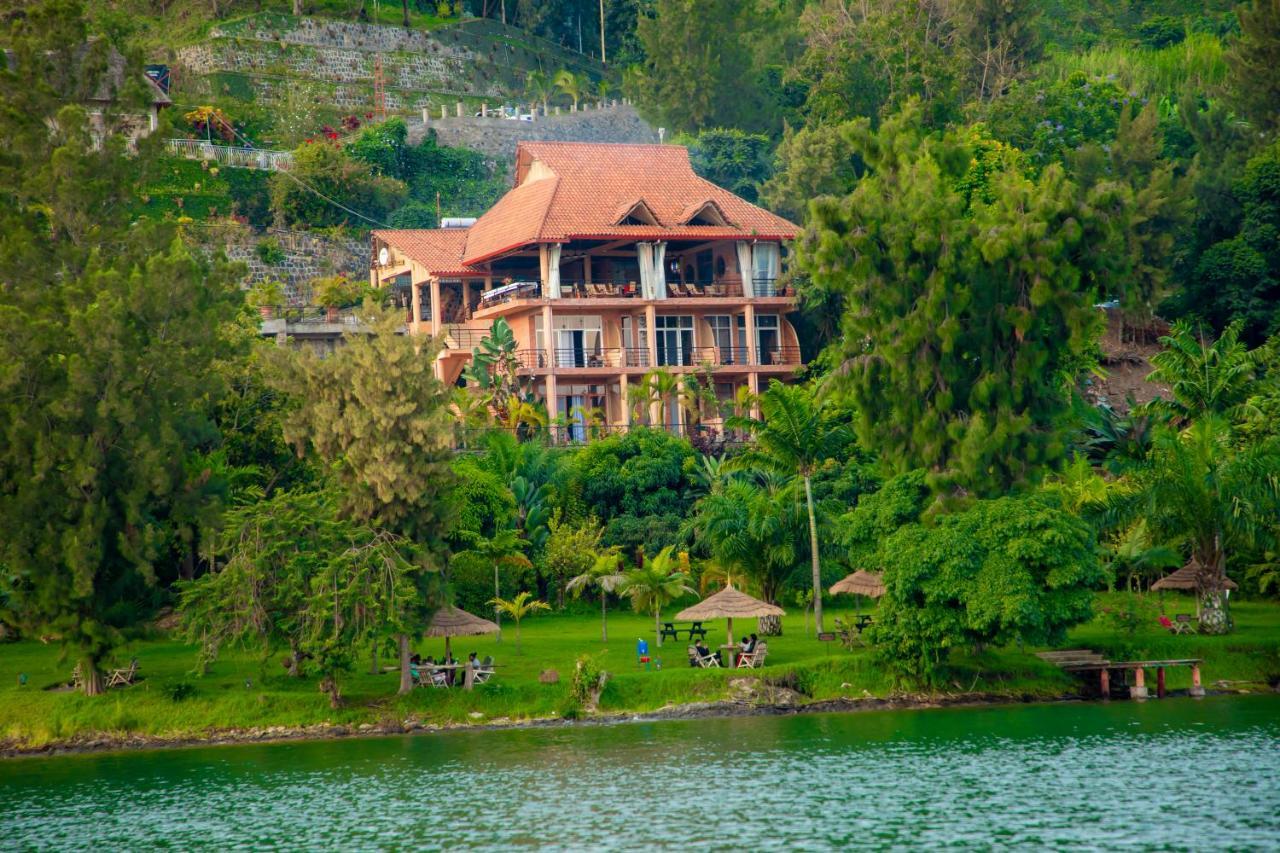 Hakuna Matata Lodge Жизени Екстериор снимка